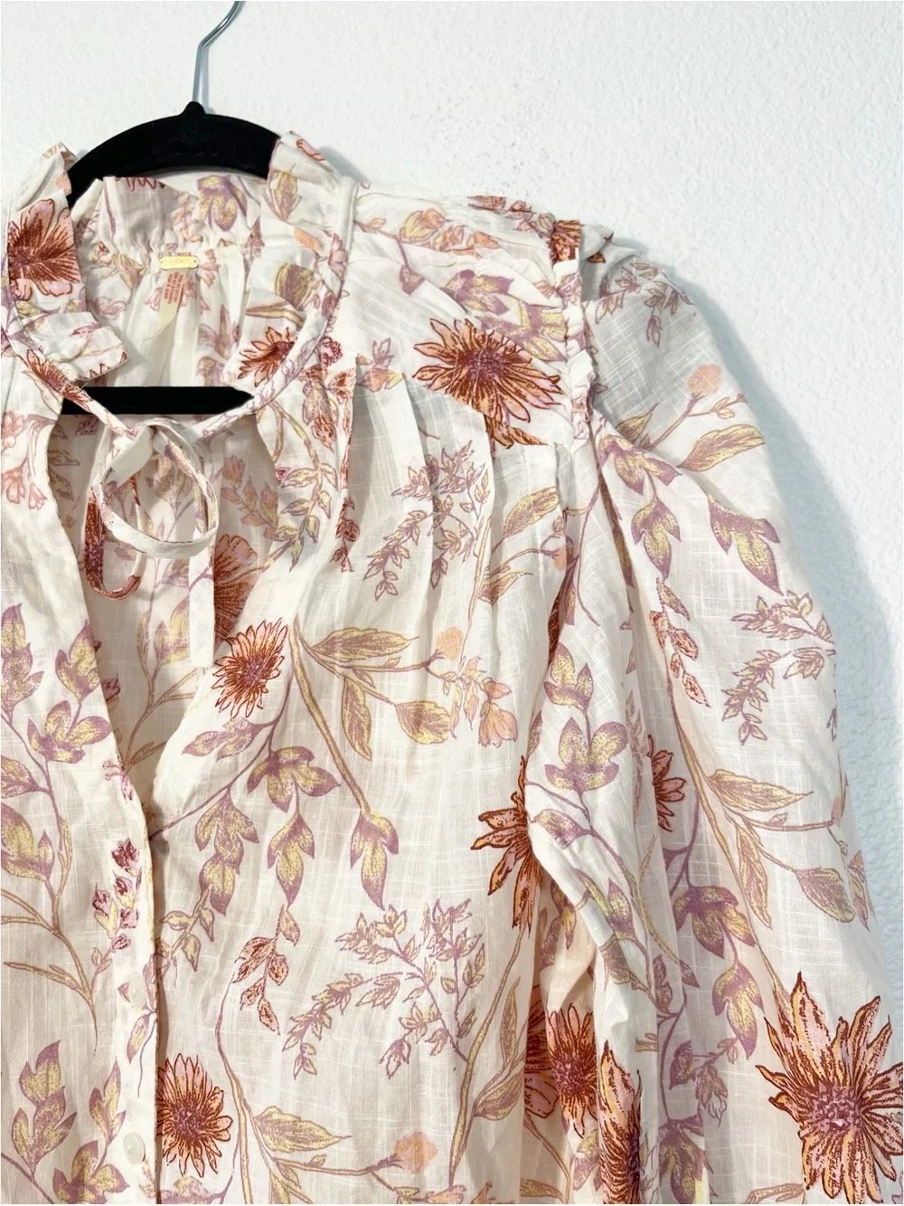 Free People Meant to Be Floral Blouse Tie-Neck Puff Sleeve XS Victorian Boho
